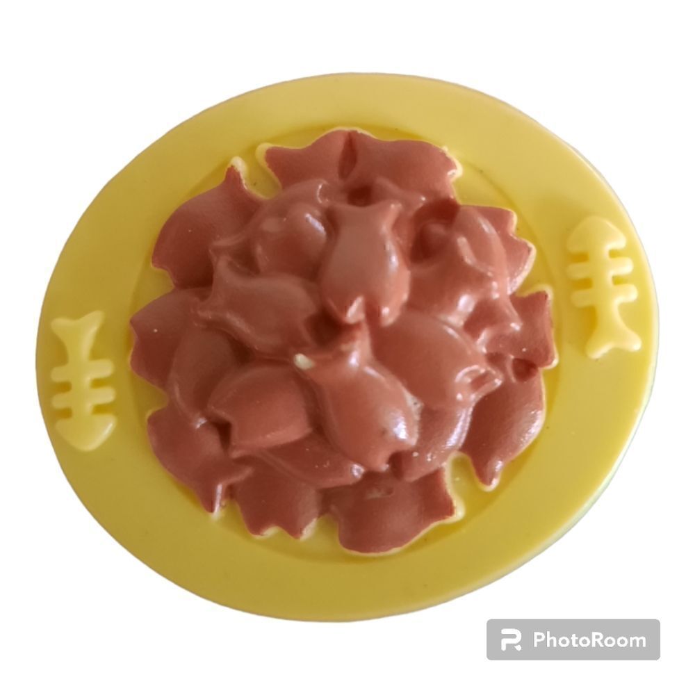 Fisher Price Loving Family Dollhouse Cat Food Treats Plate Orange Yellow